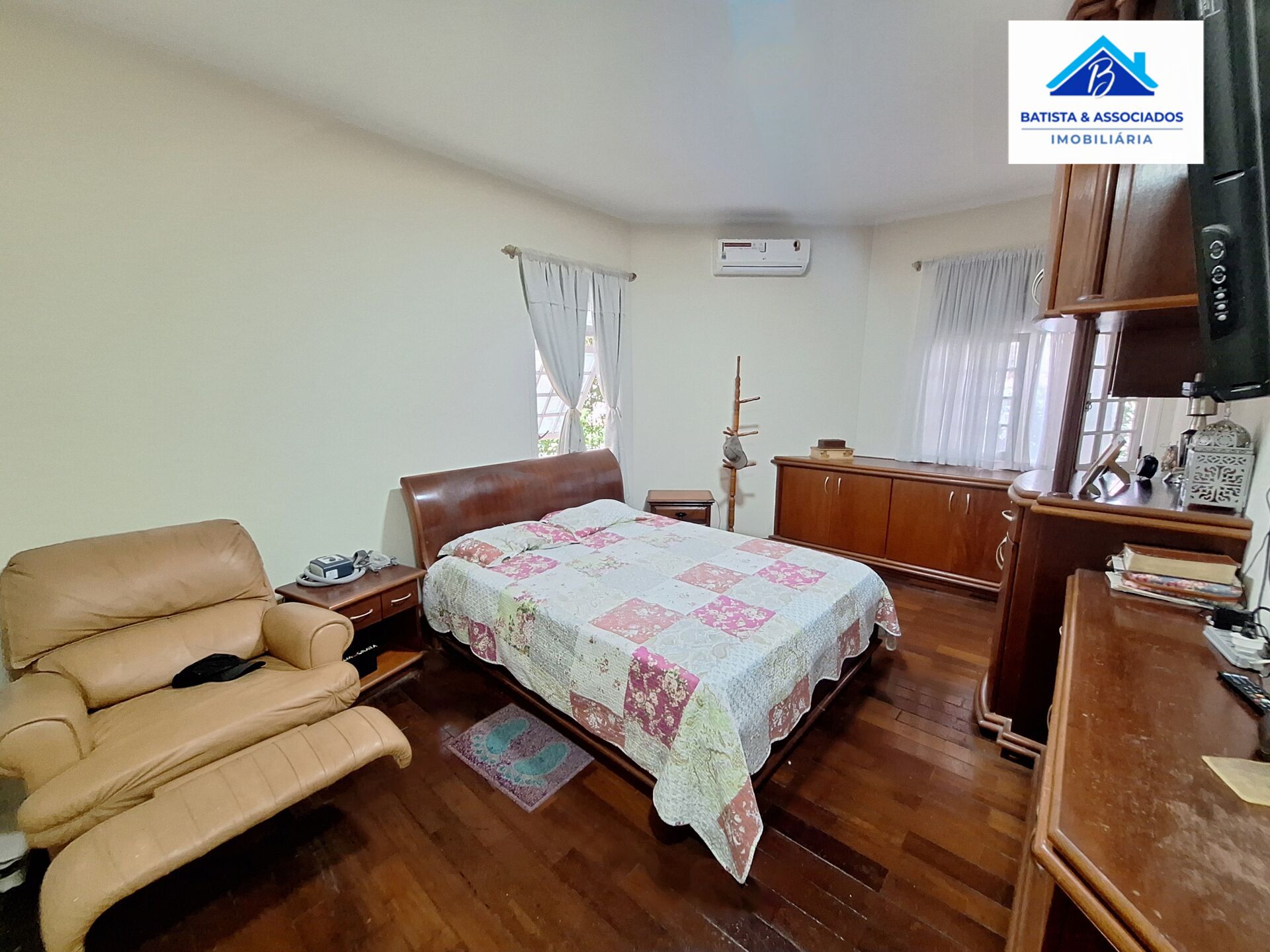 Casa, 4 quartos, 280 m² - Foto 26