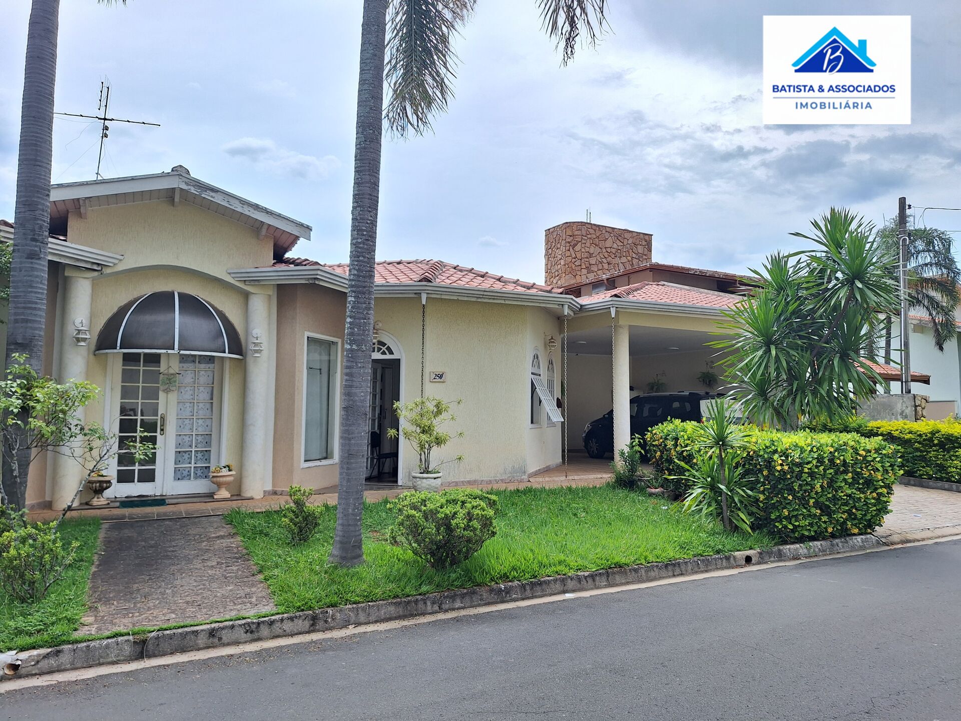 Casa, 4 quartos, 280 m² - Foto 2