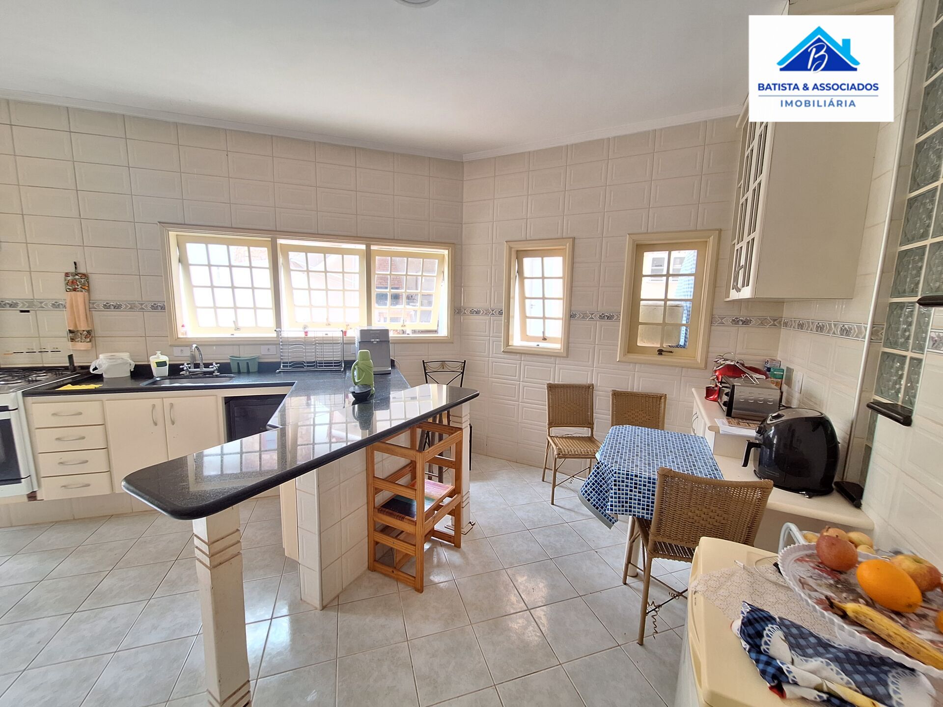 Casa, 4 quartos, 280 m² - Foto 13