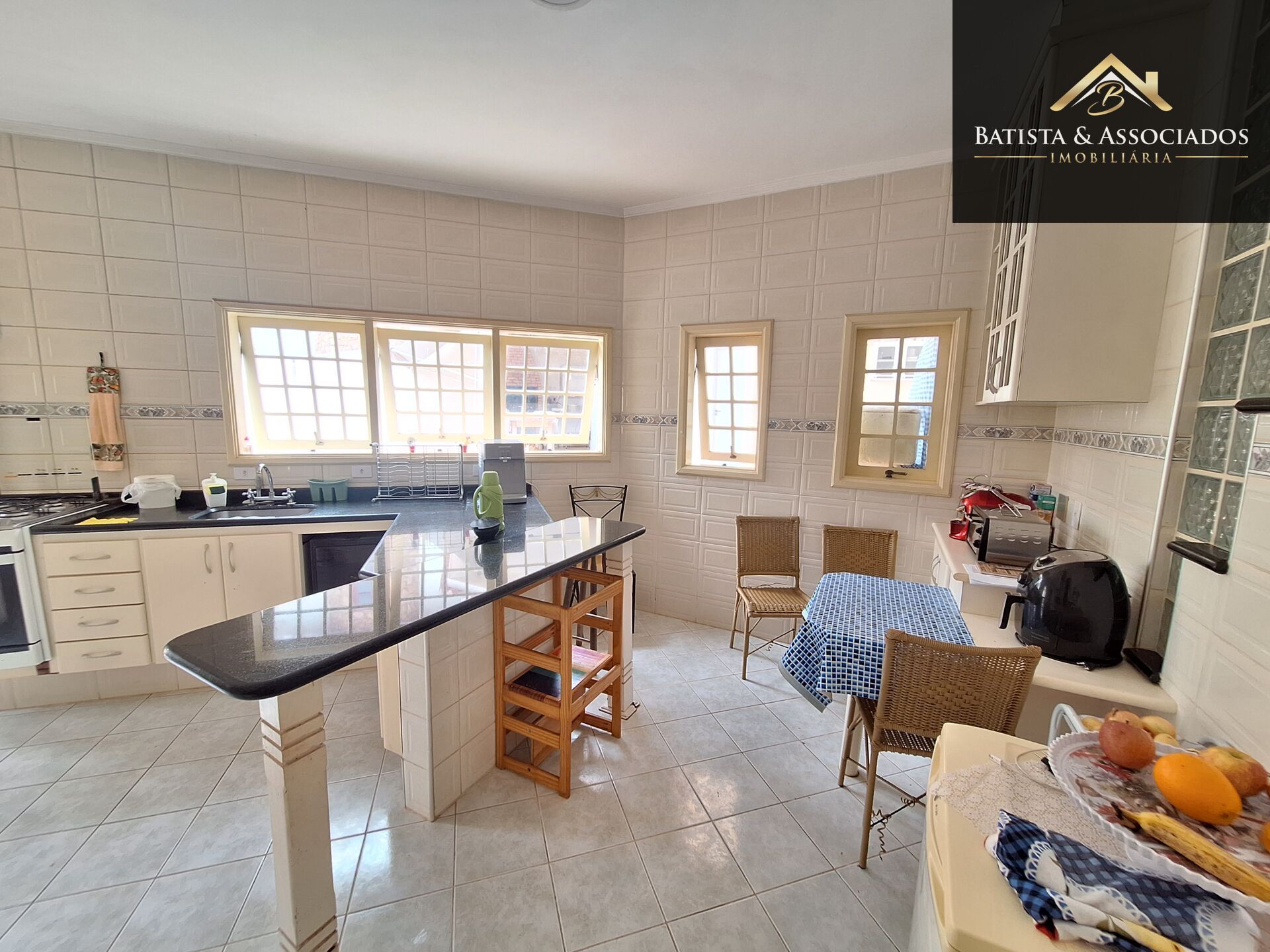 Casa, 4 quartos, 280 m² - Foto 13