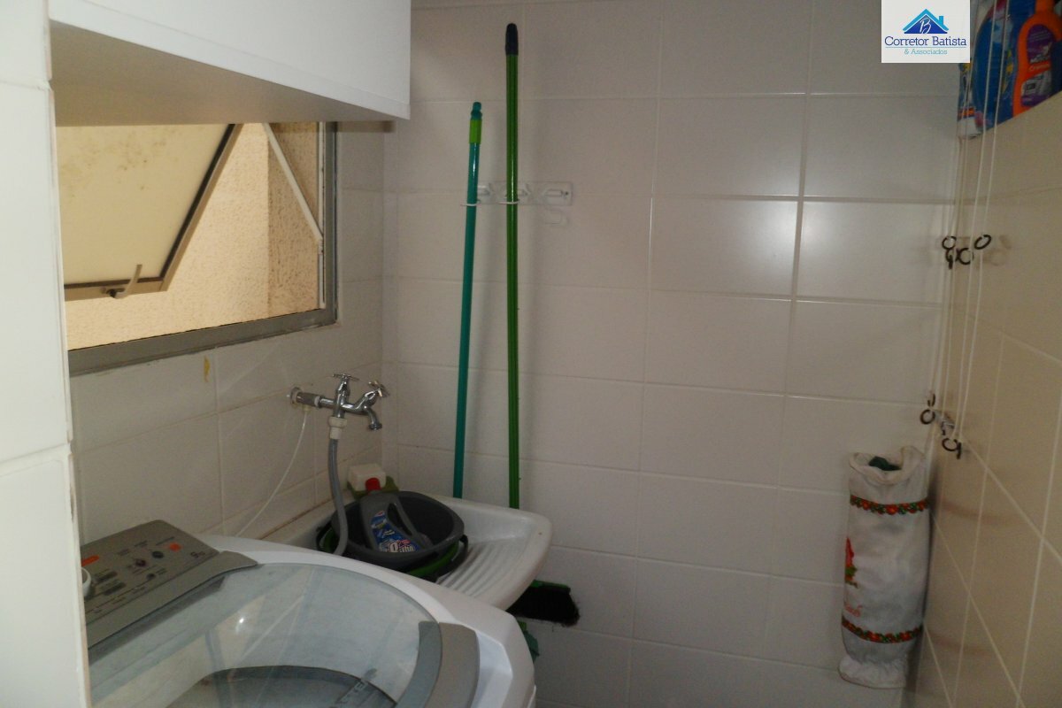 Apartamento à venda com 2 quartos, 45m² - Foto 12