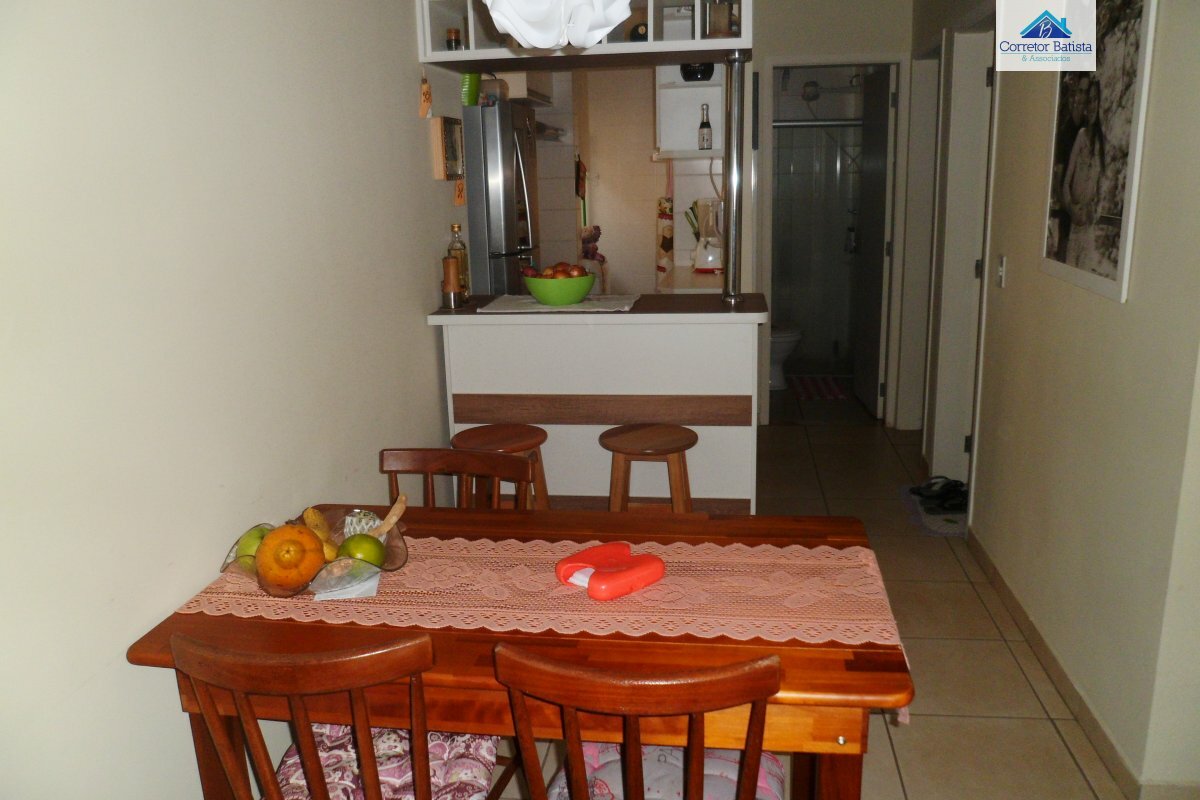 Apartamento à venda com 2 quartos, 45m² - Foto 2