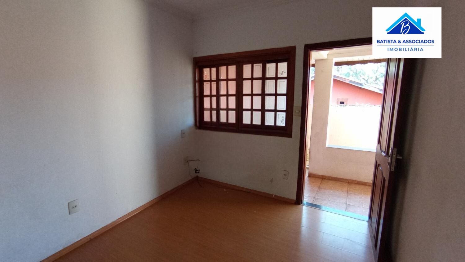 Casa à venda com 4 quartos, 152m² - Foto 8