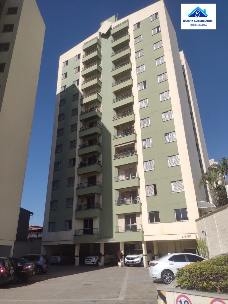 Apartamento à venda com 3 quartos, 68m² - Foto 1