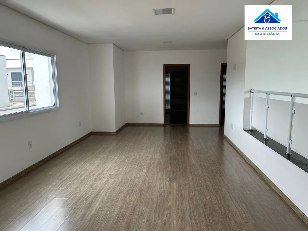 Casa de Condomínio à venda com 4 quartos, 333m² - Foto 11