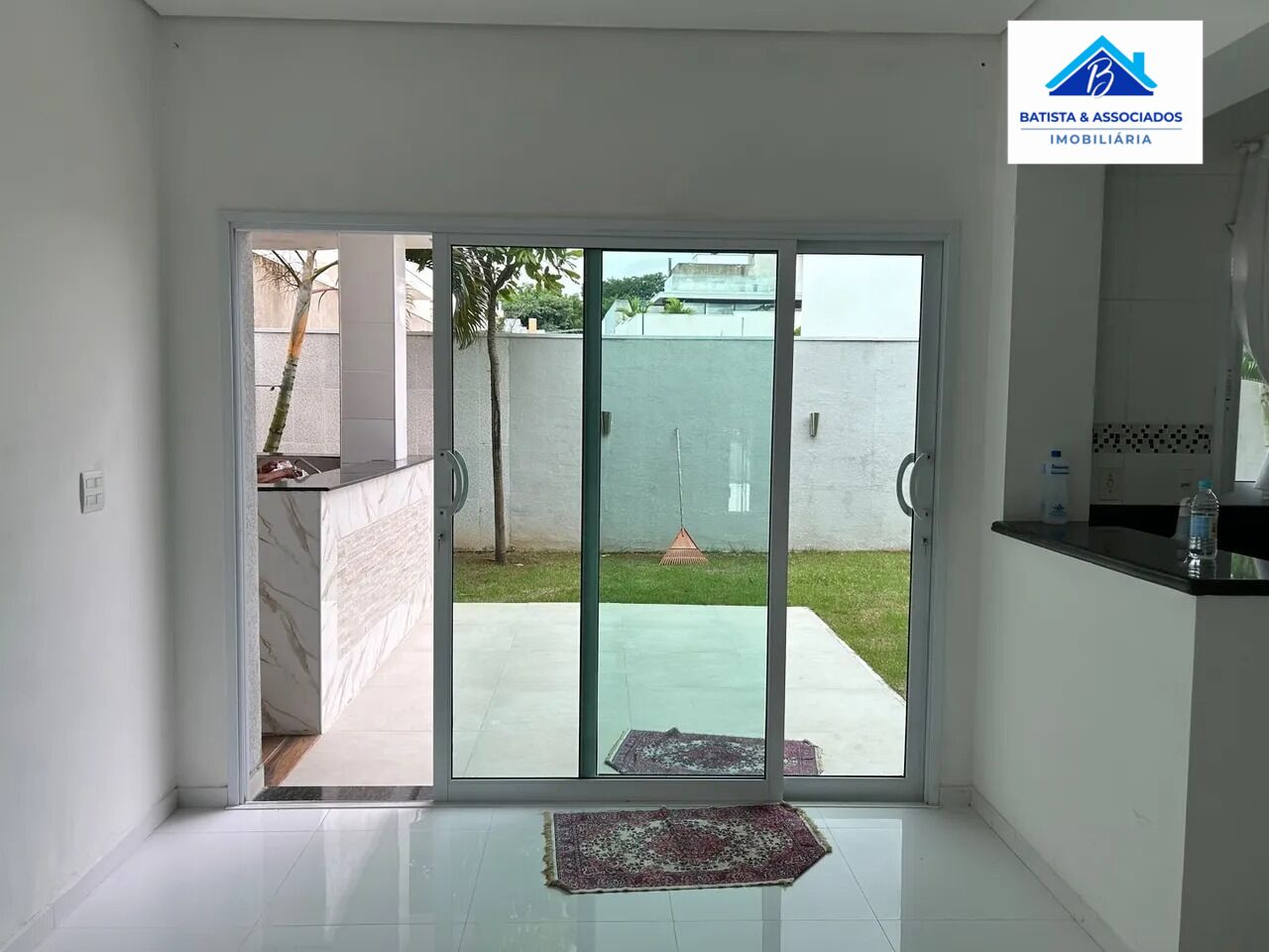 Casa de Condomínio à venda com 4 quartos, 333m² - Foto 7