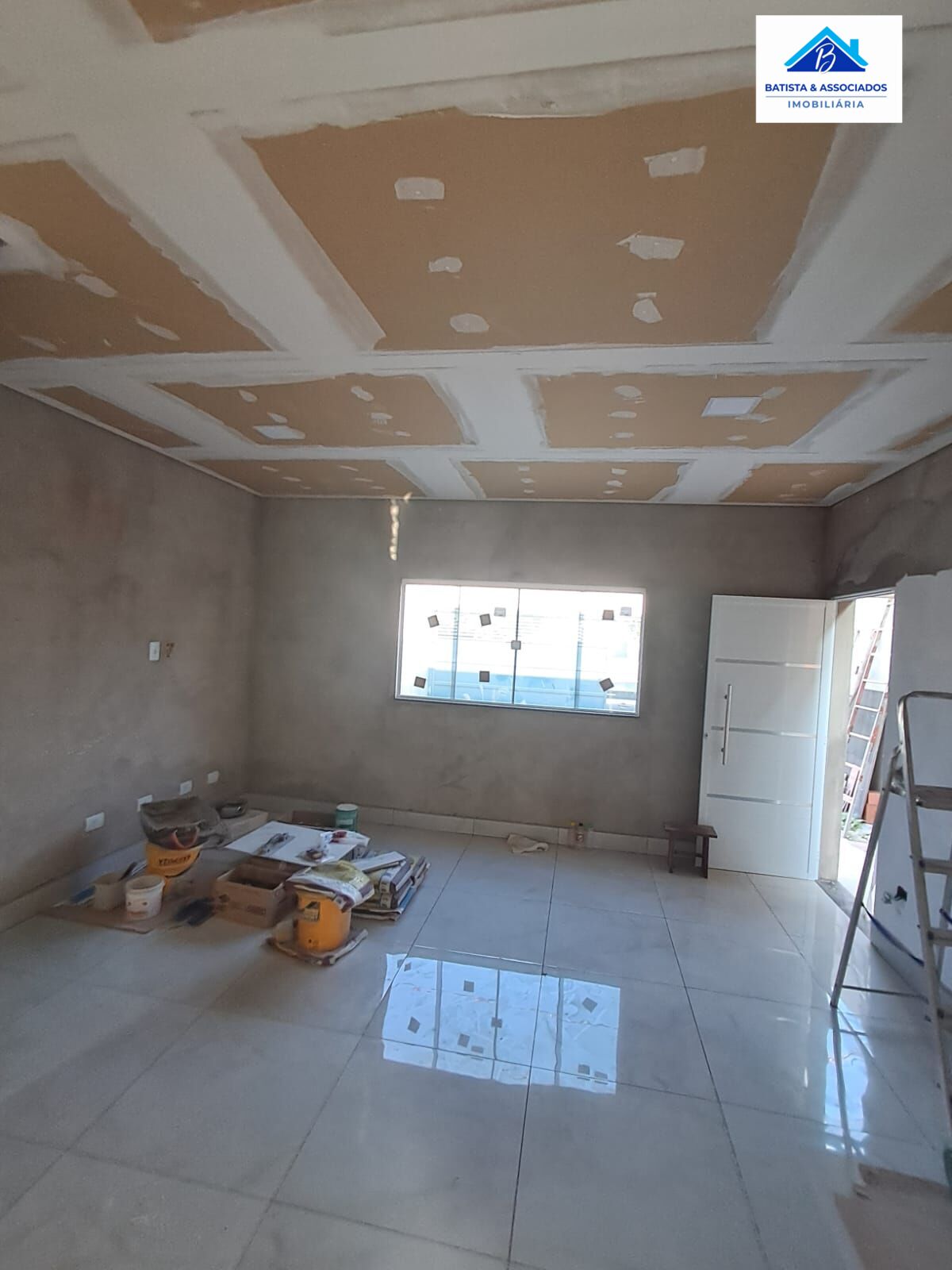 Casa à venda com 3 quartos, 94m² - Foto 11