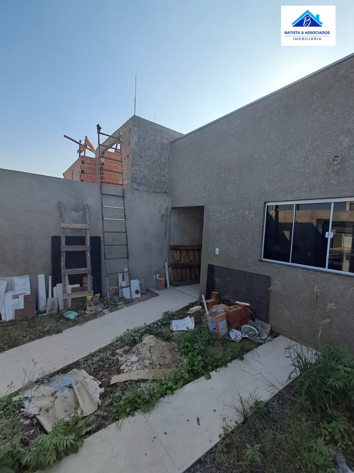 Casa à venda com 3 quartos, 94m² - Foto 3