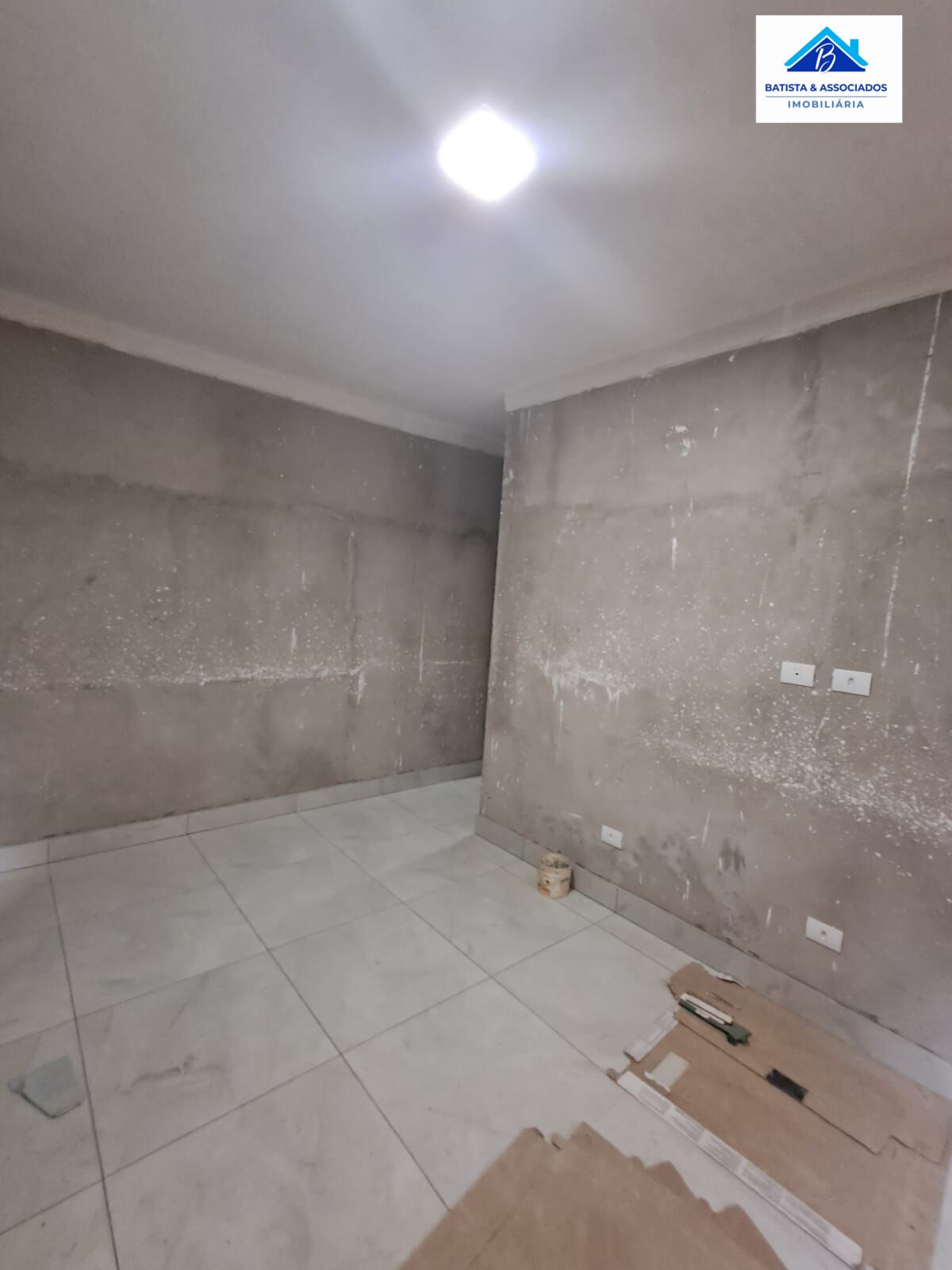 Casa à venda com 3 quartos, 94m² - Foto 2