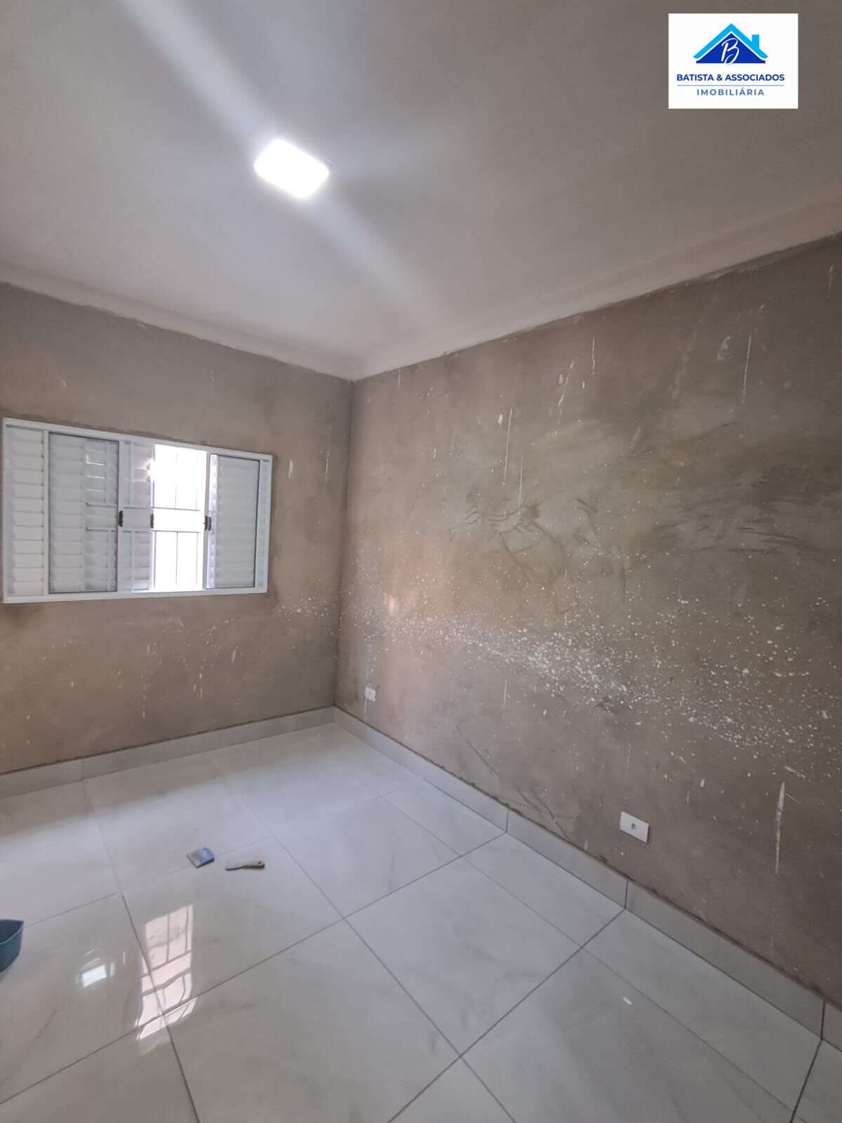 Casa à venda com 3 quartos, 94m² - Foto 5