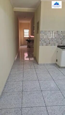 Casa à venda com 3 quartos, 180m² - Foto 3