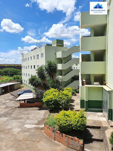 Apartamento à venda com 2 quartos, 60m² - Foto 10
