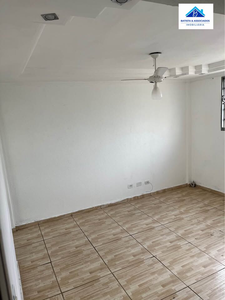 Apartamento à venda com 2 quartos, 60m² - Foto 2