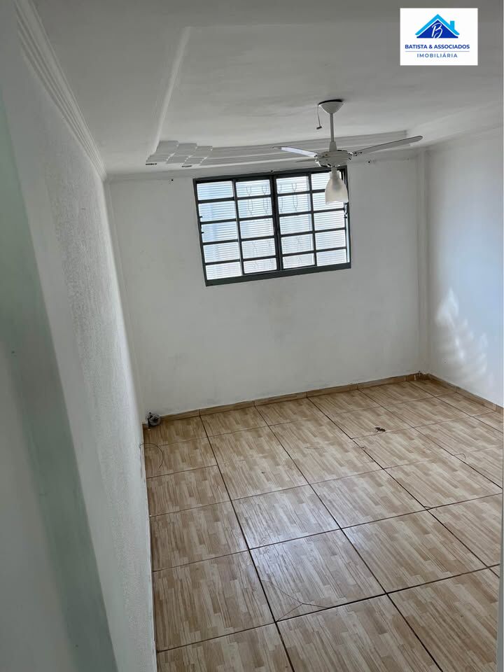 Apartamento à venda com 2 quartos, 60m² - Foto 1