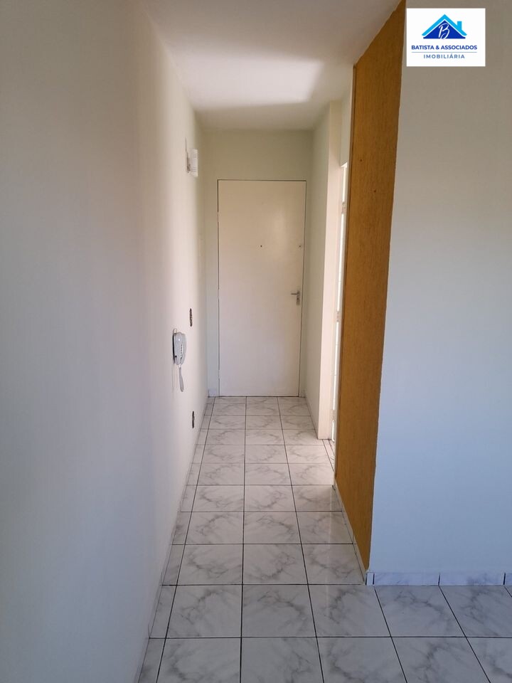 Apartamento à venda com 2 quartos, 64m² - Foto 6