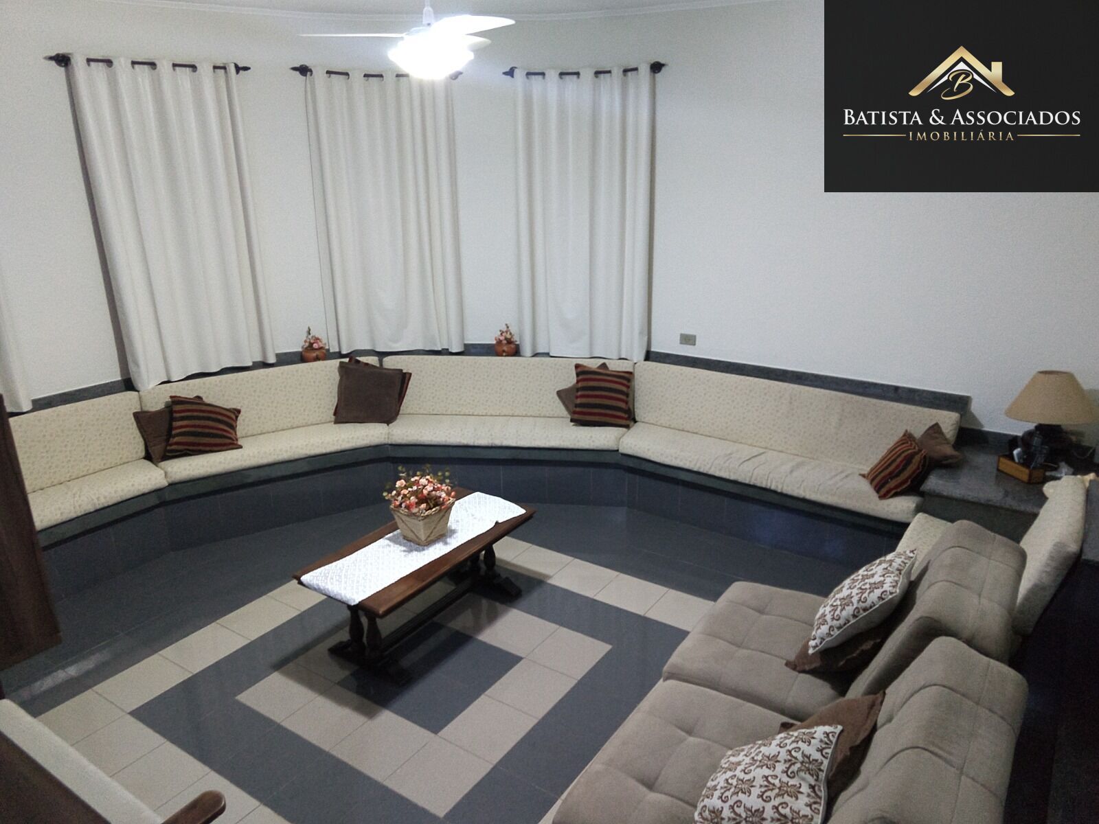 Casa, 4 quartos, 293 m² - Foto 3