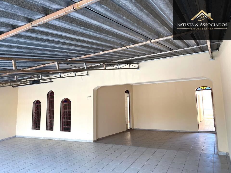 Casa, 3 quartos, 187 m² - Foto 2