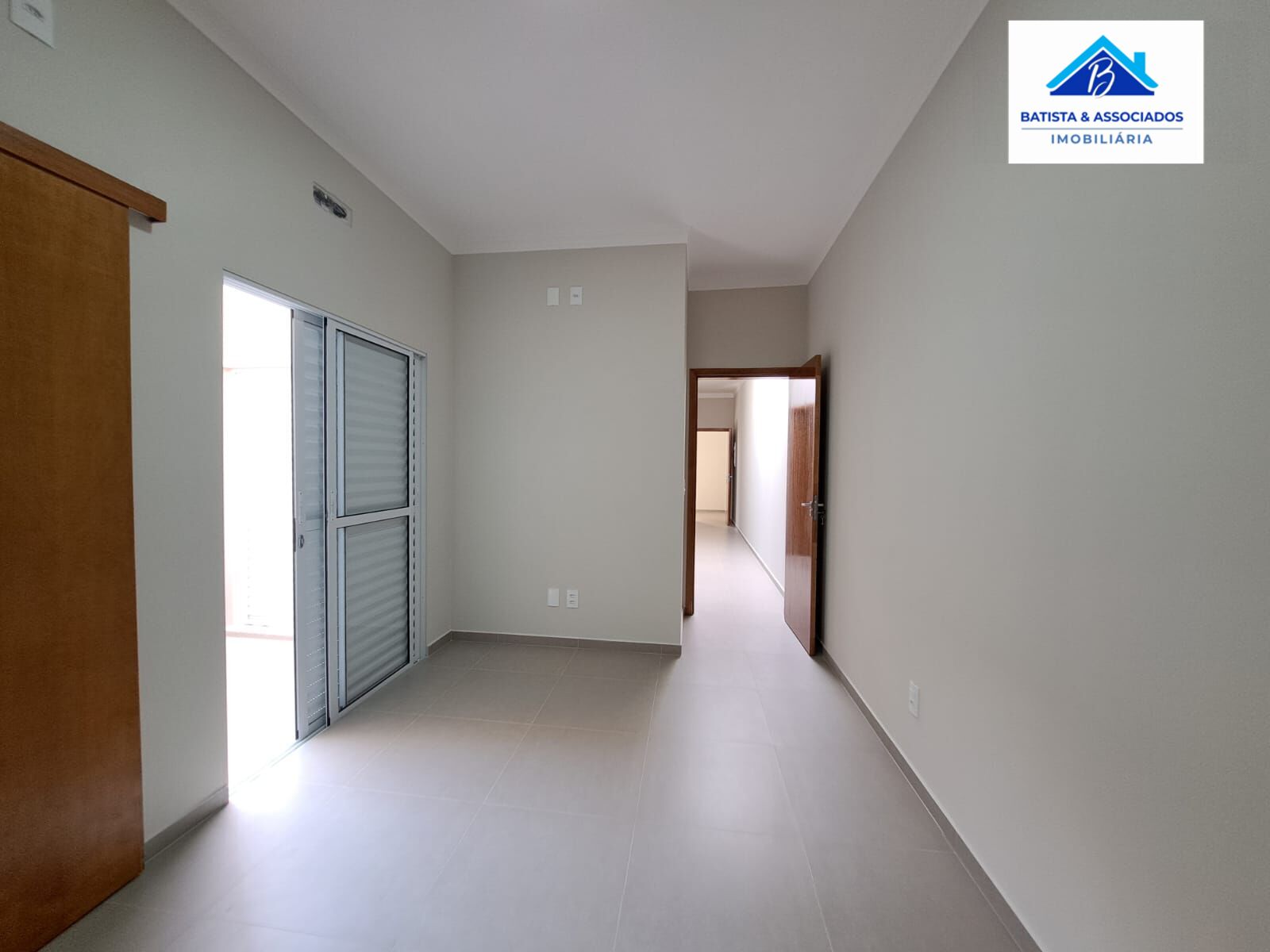 Casa à venda com 3 quartos, 81m² - Foto 12