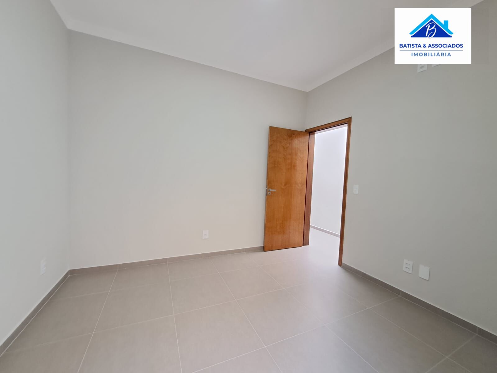 Casa à venda com 3 quartos, 81m² - Foto 18