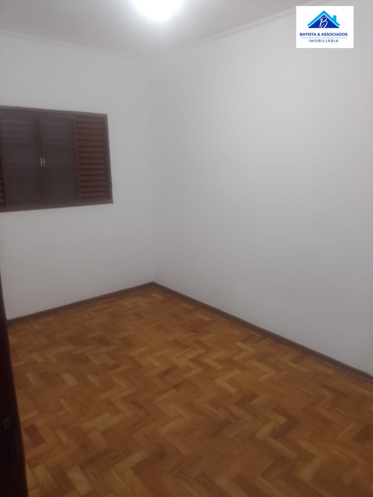 Casa à venda com 3 quartos, 247m² - Foto 8