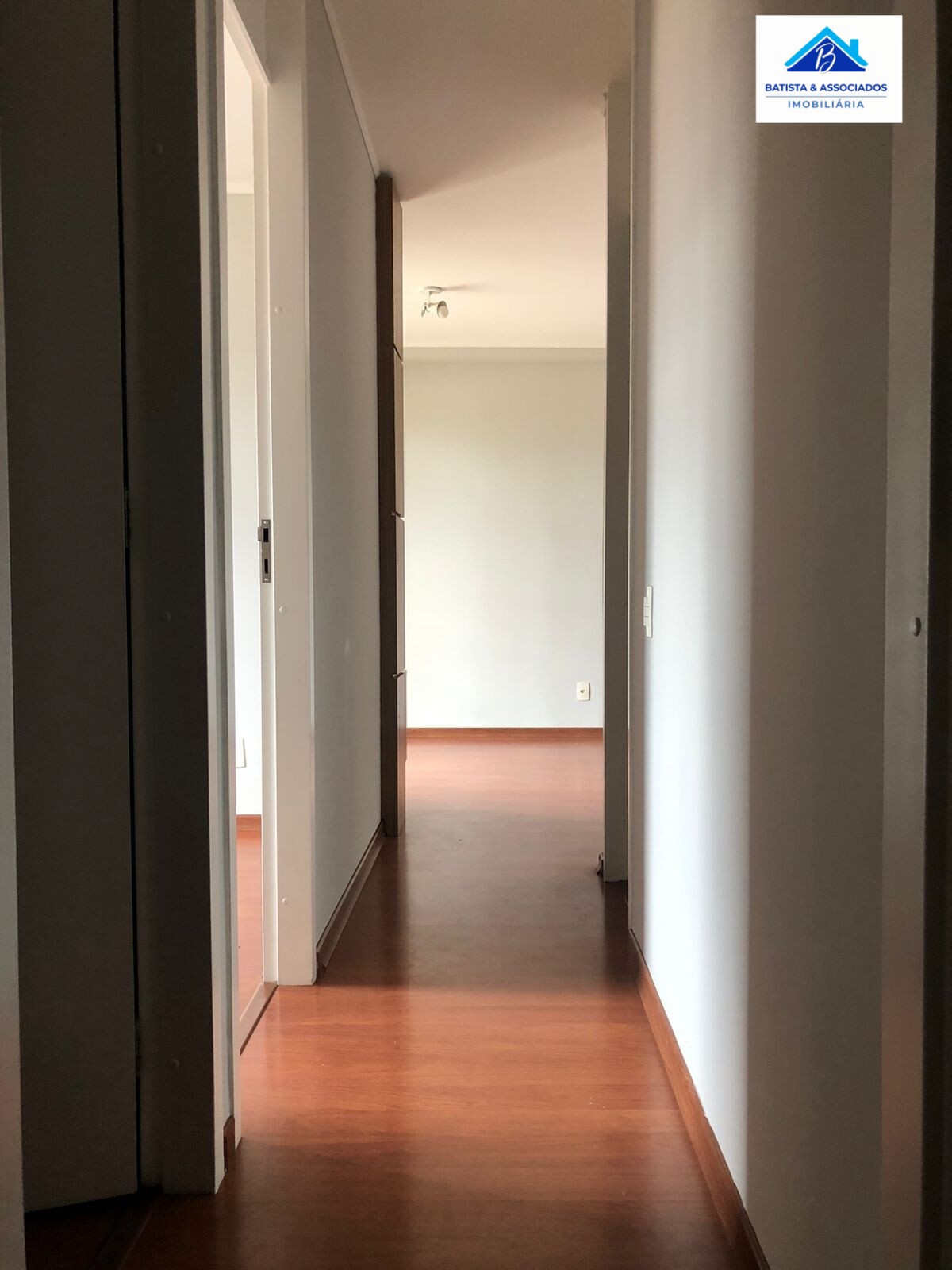 Apartamento à venda com 3 quartos, 62m² - Foto 4