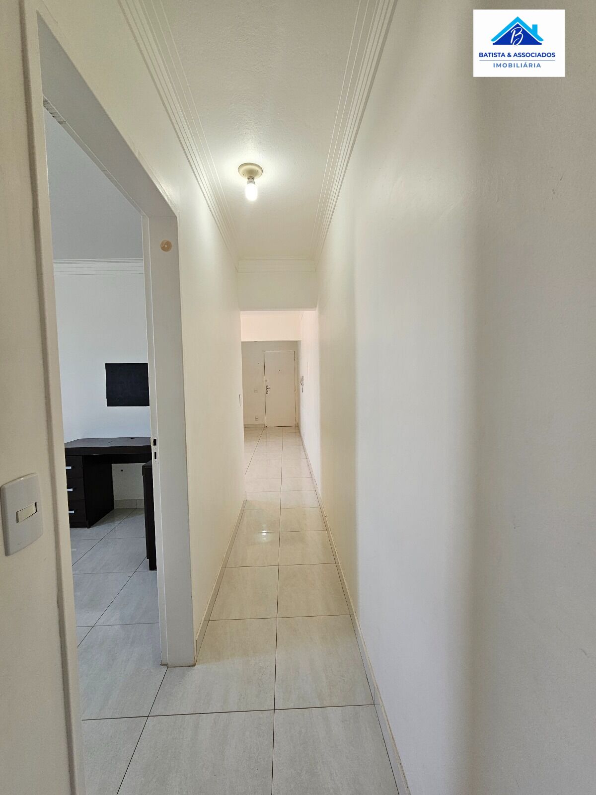 Apartamento à venda com 2 quartos, 66m² - Foto 4