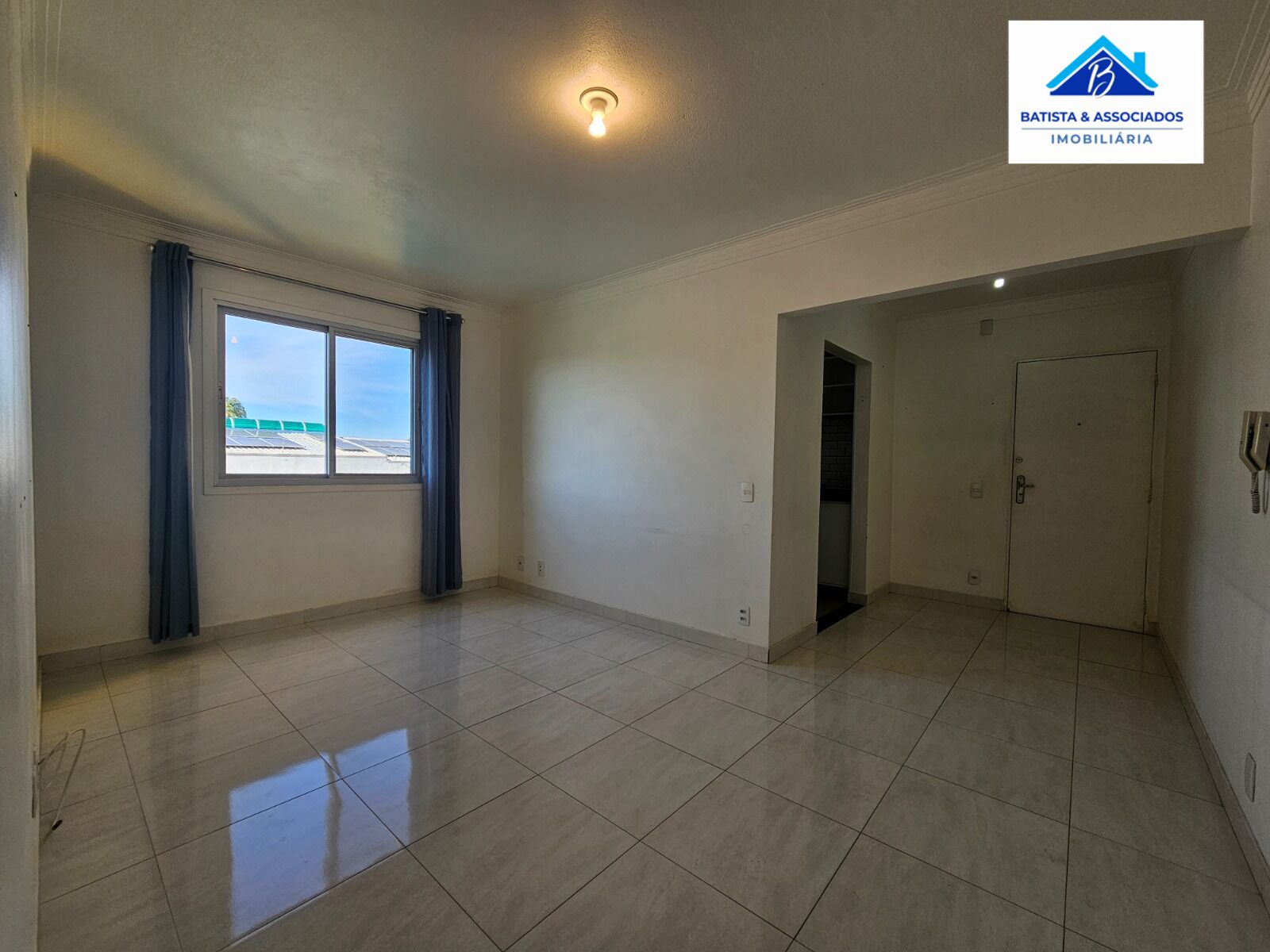 Apartamento à venda com 2 quartos, 66m² - Foto 1