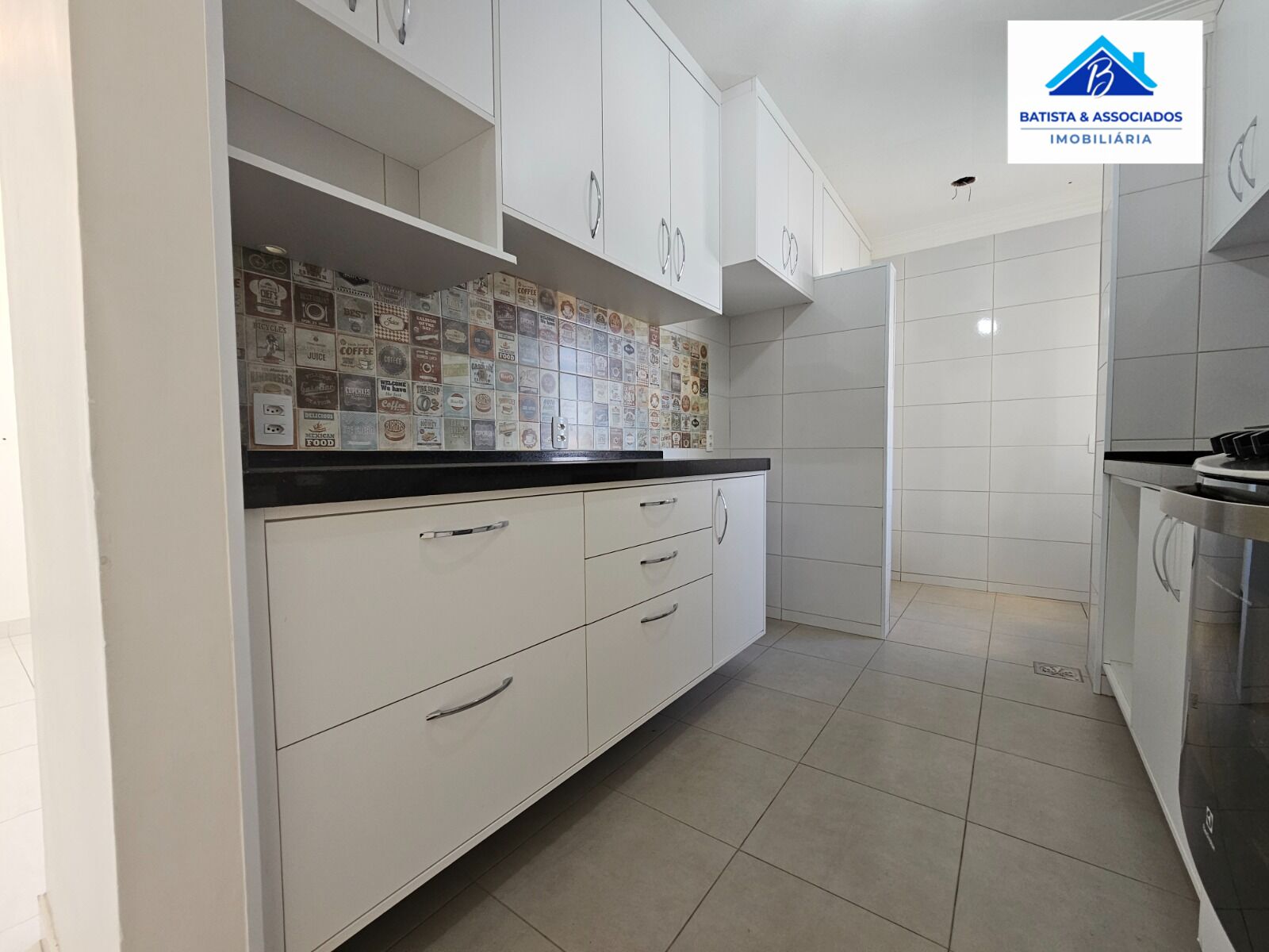 Apartamento à venda com 2 quartos, 66m² - Foto 11