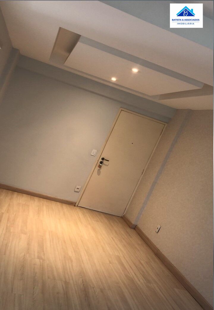 Apartamento à venda com 2 quartos, 80m² - Foto 3