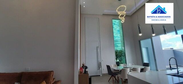 Casa à venda com 3 quartos, 180m² - Foto 2