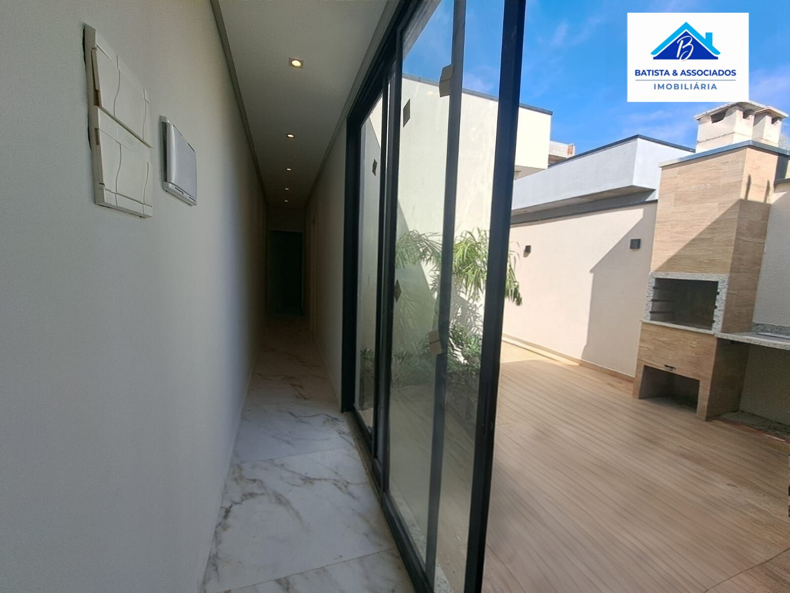 Casa à venda com 2 quartos, 76m² - Foto 13