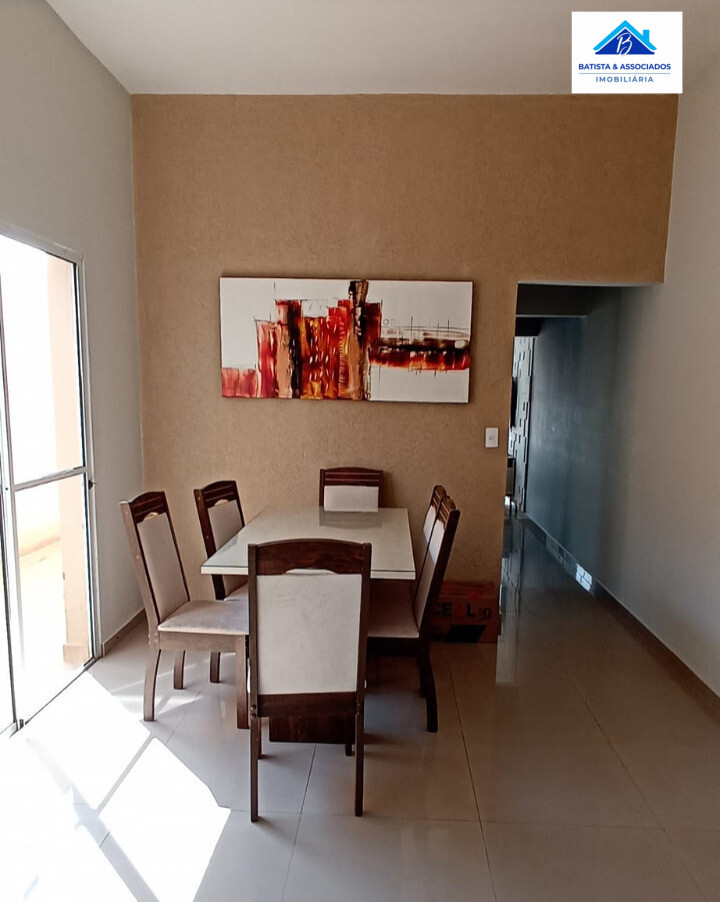 Casa à venda com 3 quartos, 100m² - Foto 3