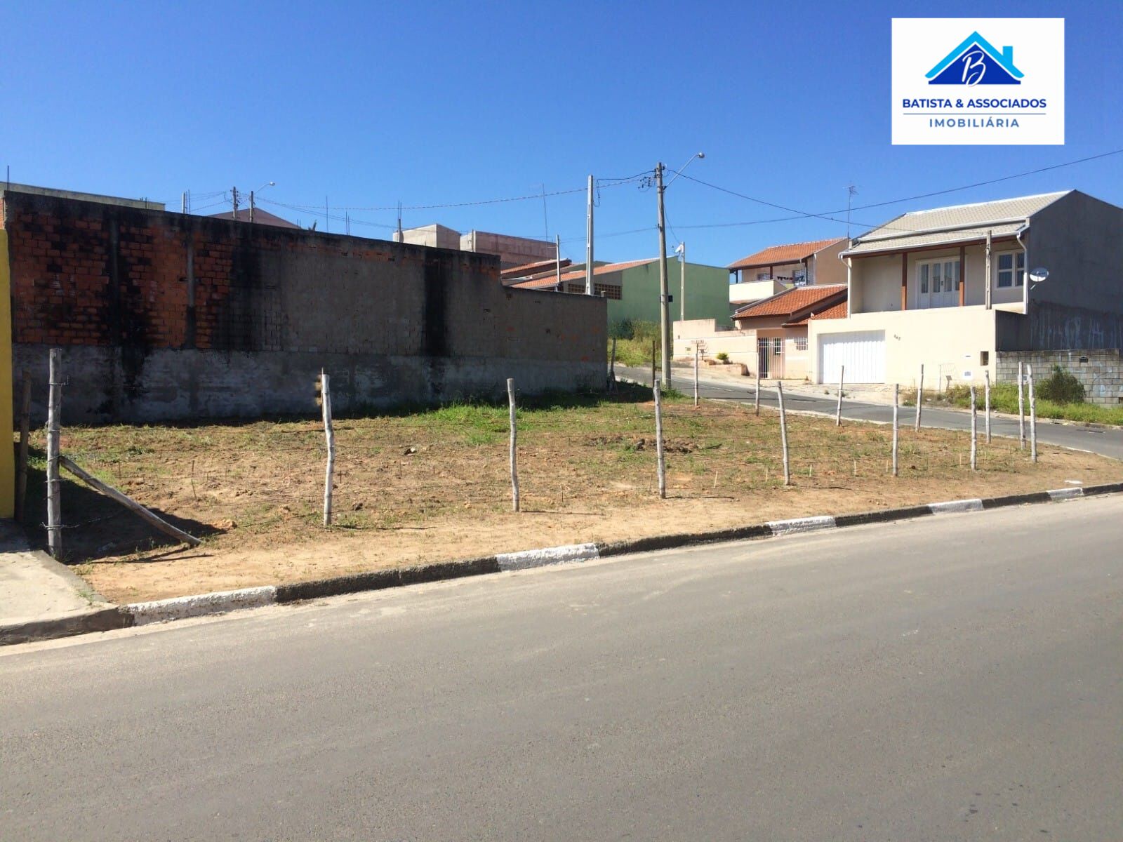 Terreno à venda, 230m² - Foto 1