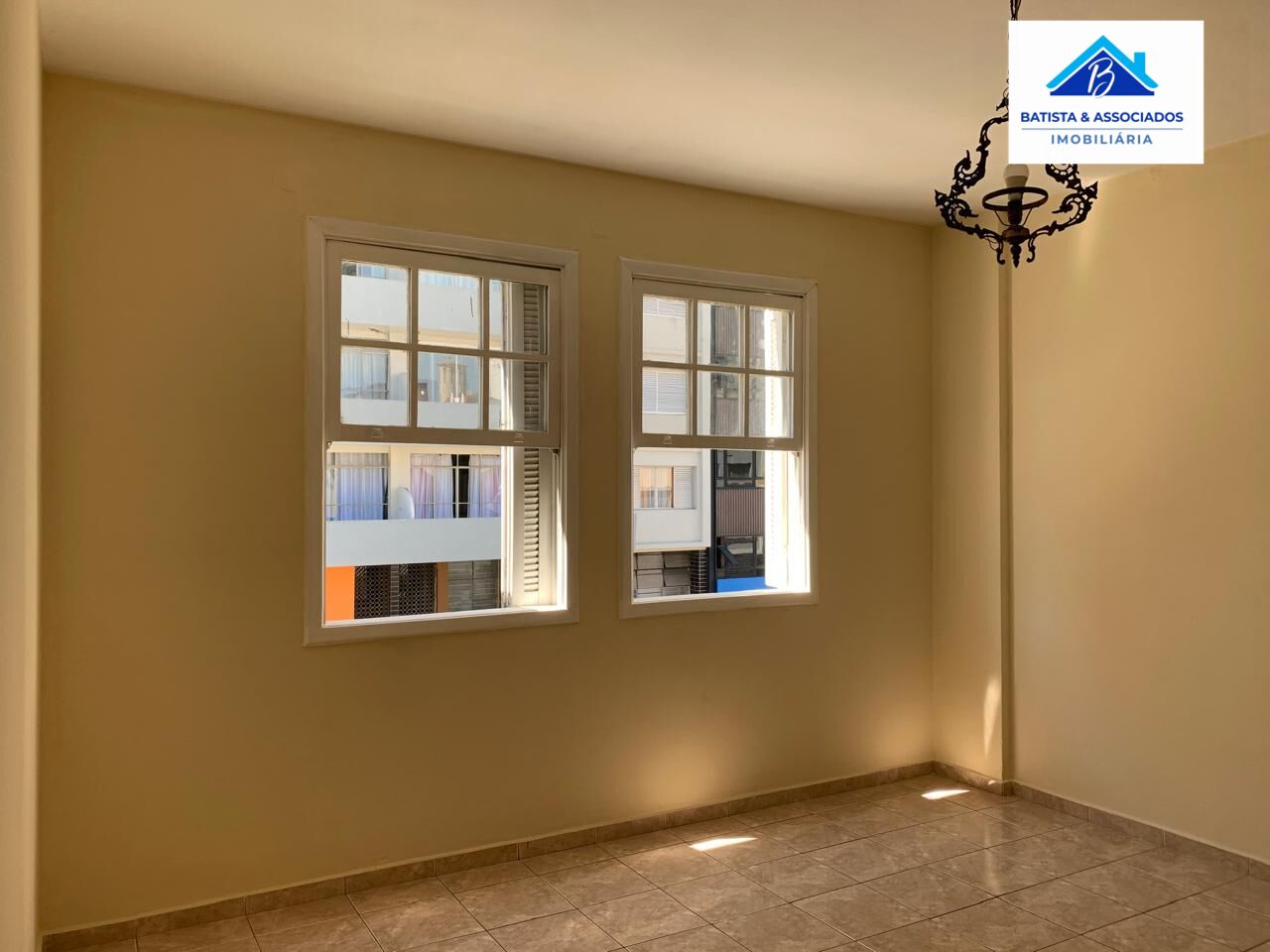 Apartamento à venda com 1 quarto, 63m² - Foto 3