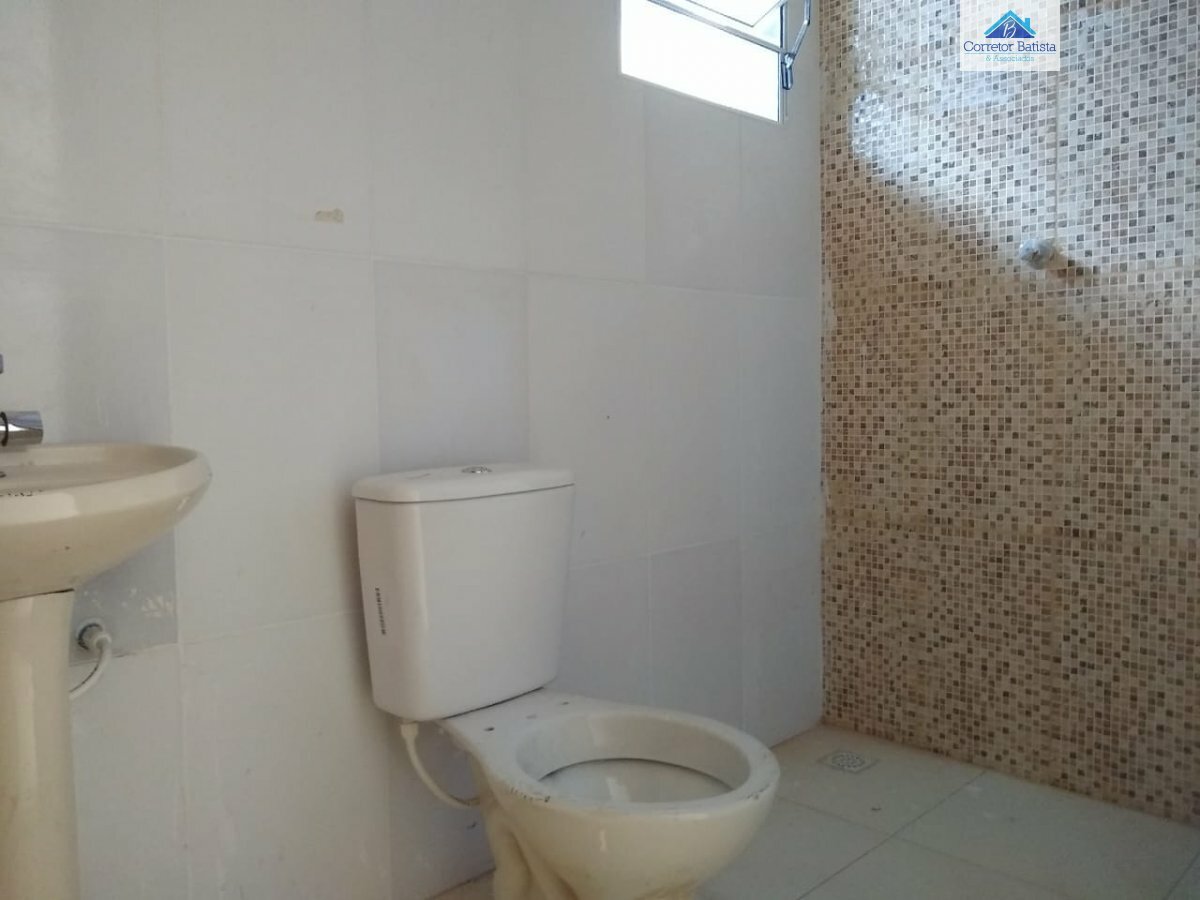 Casa à venda com 2 quartos, 55m² - Foto 6