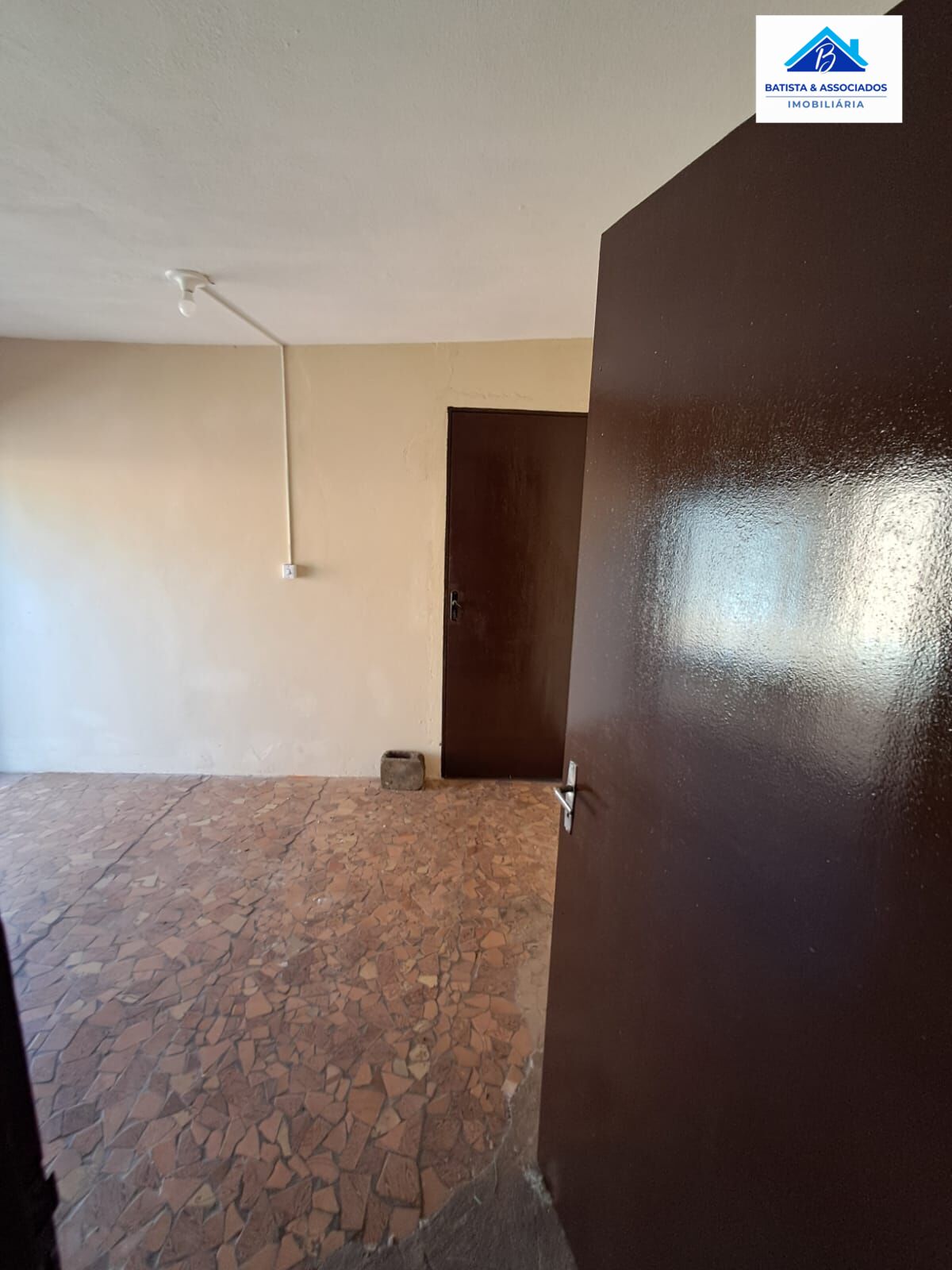Casa à venda com 2 quartos, 140m² - Foto 17