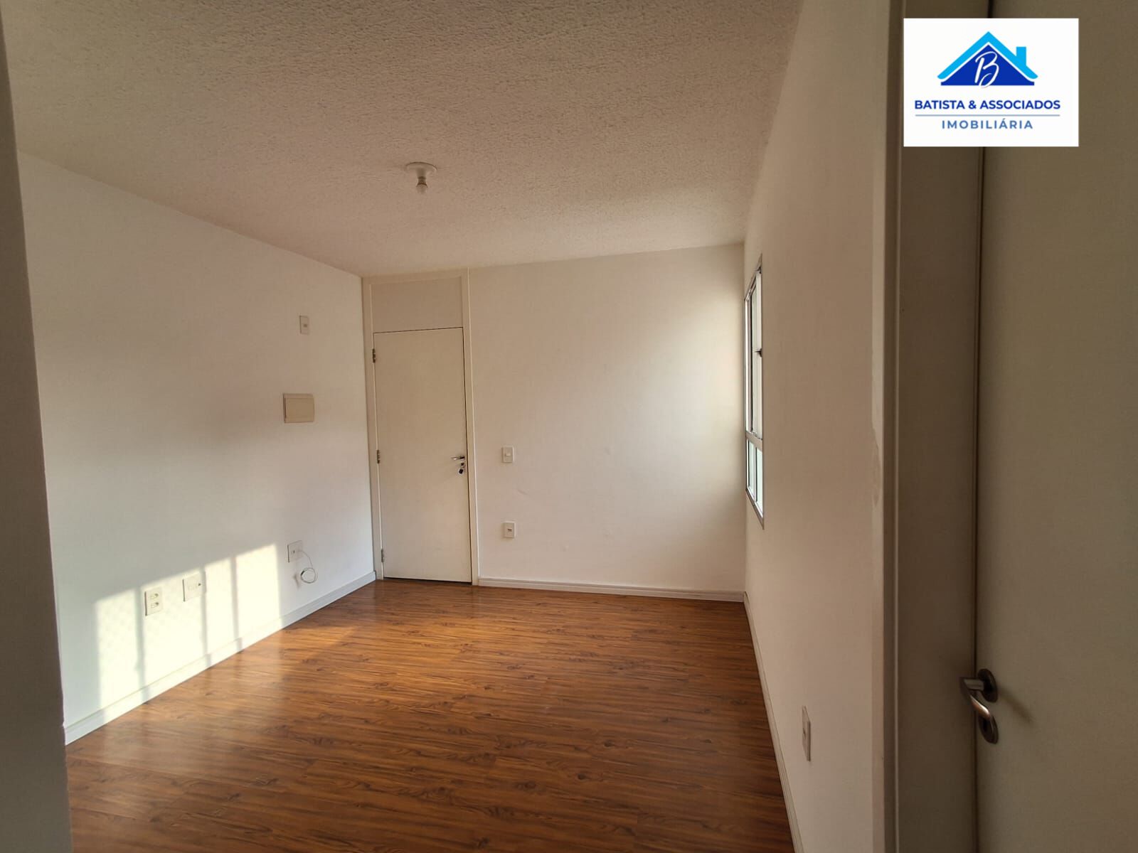 Apartamento à venda com 2 quartos, 44m² - Foto 4