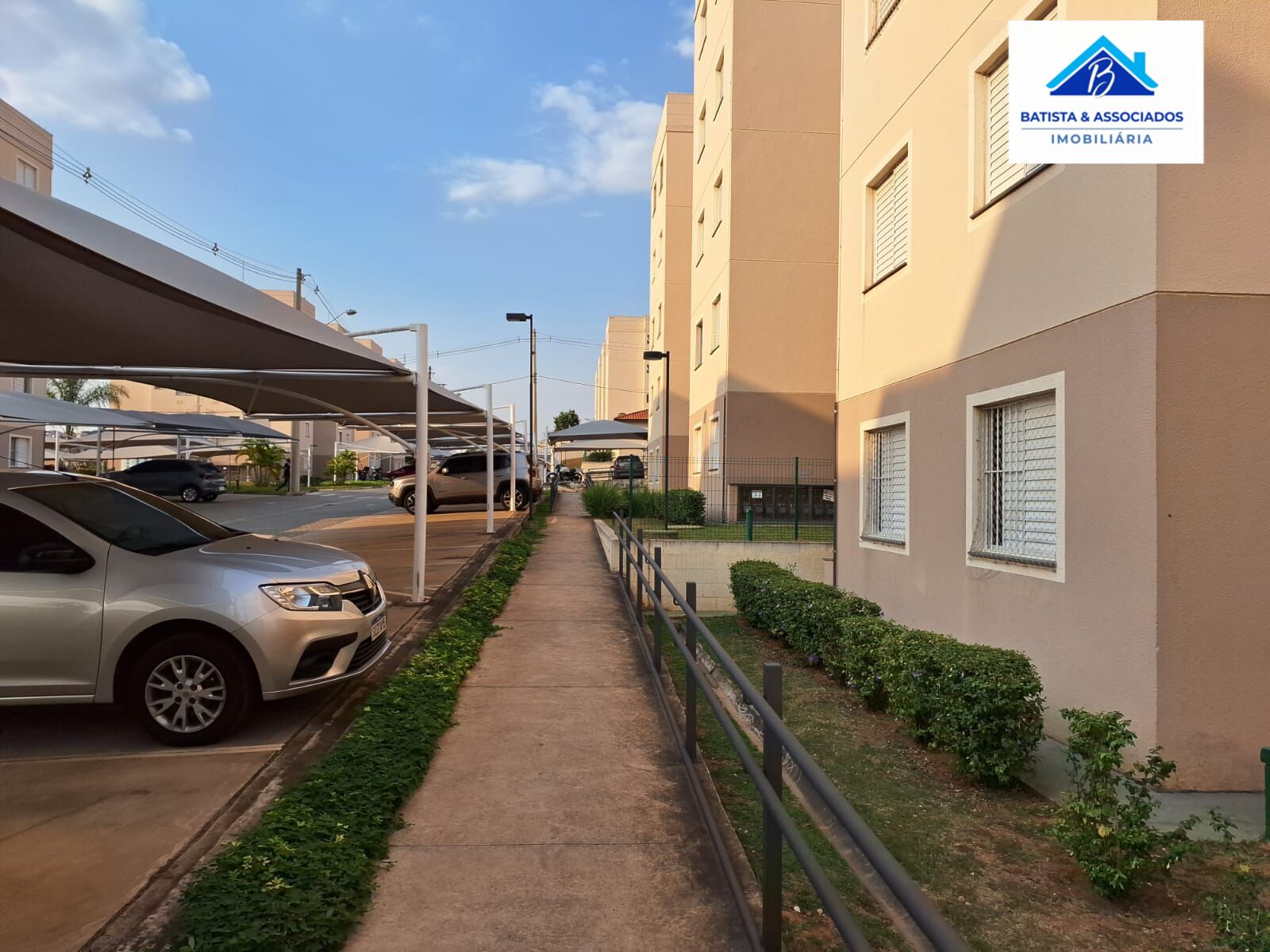 Apartamento à venda com 2 quartos, 44m² - Foto 32