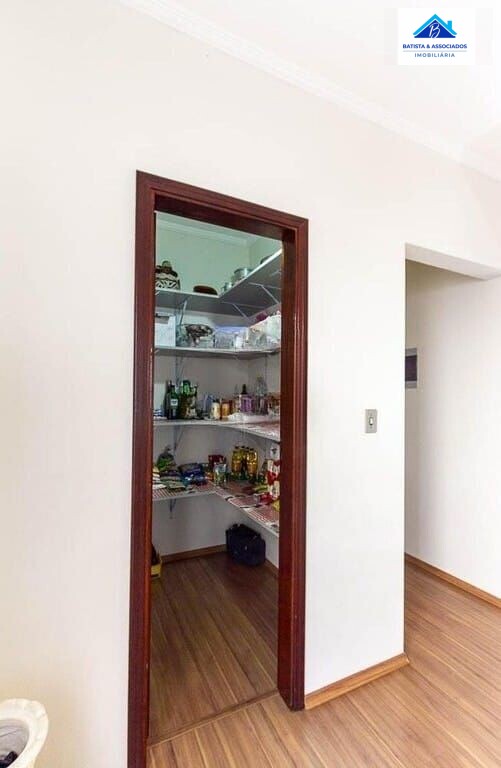 Casa à venda com 2 quartos, 110m² - Foto 25