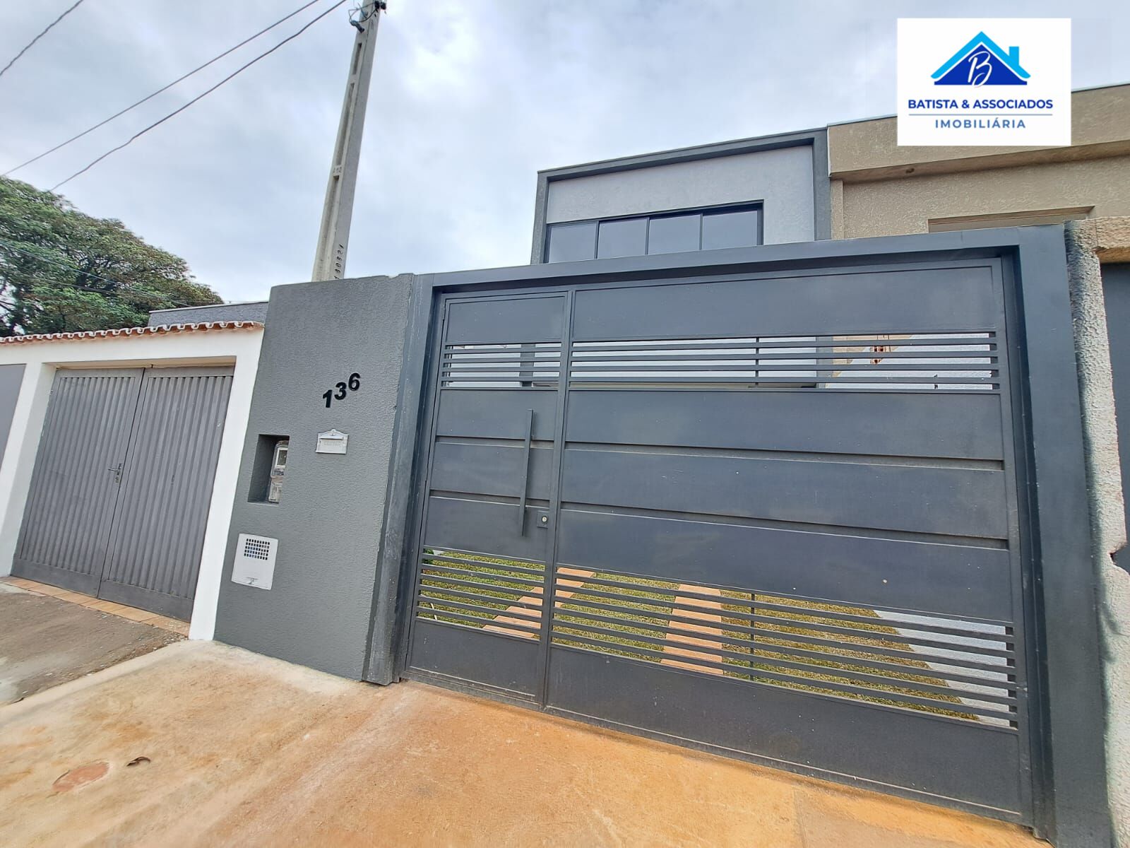 Sobrado à venda com 3 quartos, 112m² - Foto 2