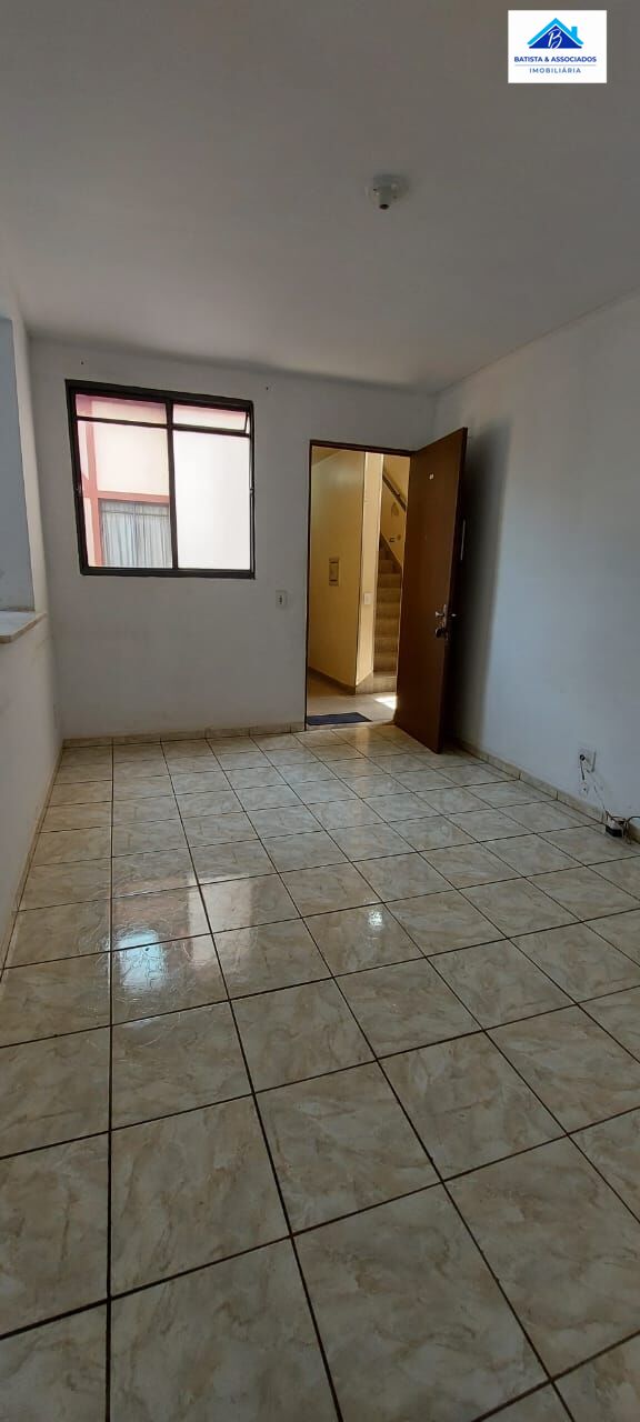 Apartamento à venda com 2 quartos, 55m² - Foto 2