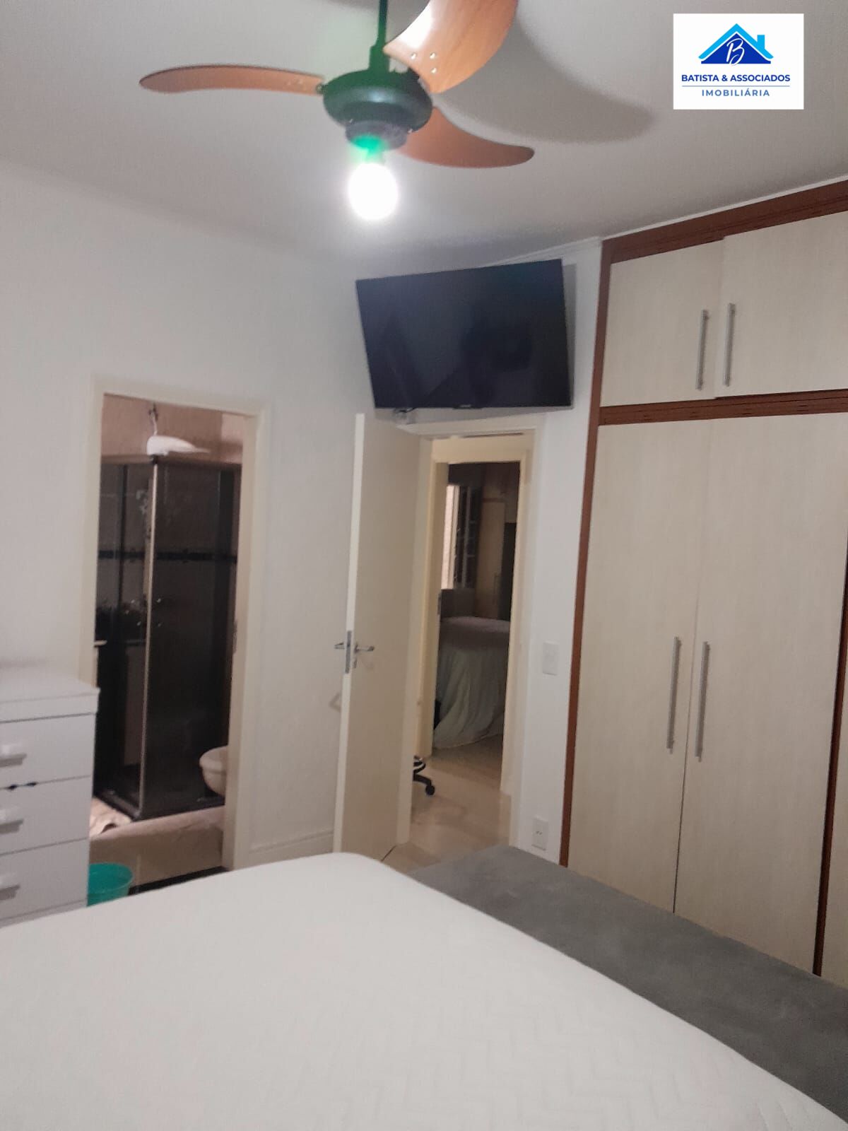 Casa à venda com 3 quartos, 262m² - Foto 9