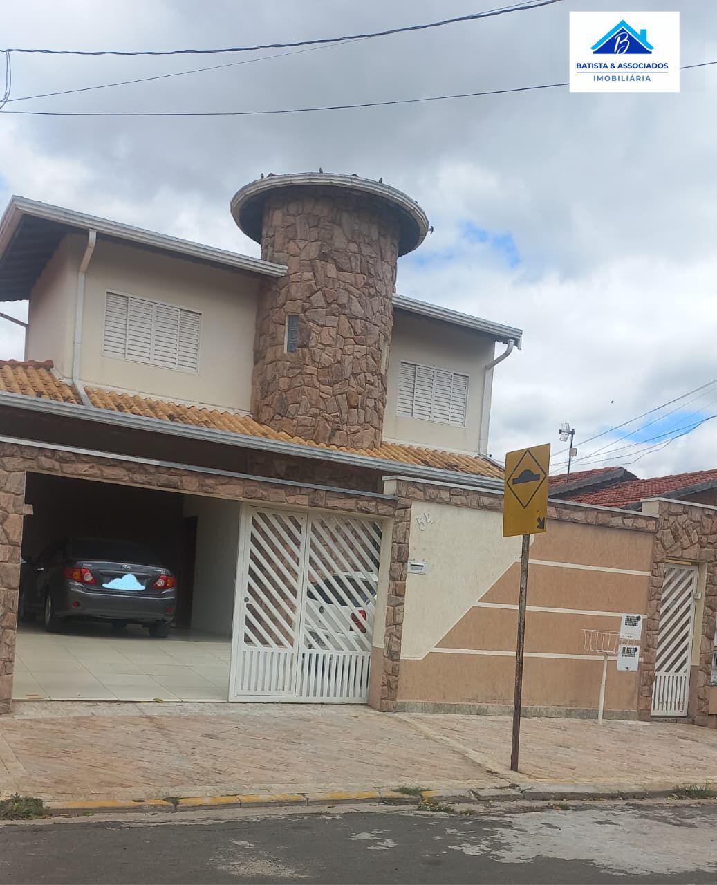 Sobrado, 4 quartos, 190 m² - Foto 1