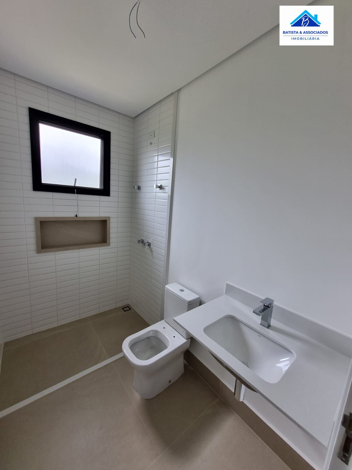 Casa à venda com 3 quartos, 222m² - Foto 16