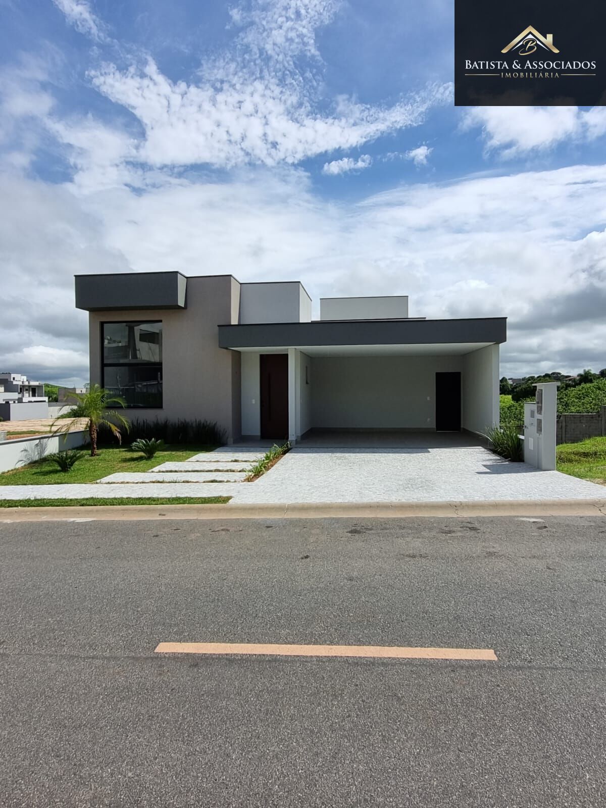 Casa, 3 quartos, 222 m² - Foto 2