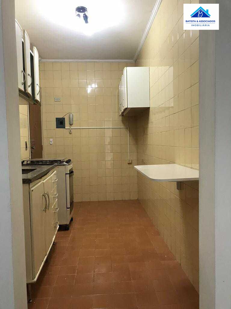 Apartamento à venda com 1 quarto, 42m² - Foto 2