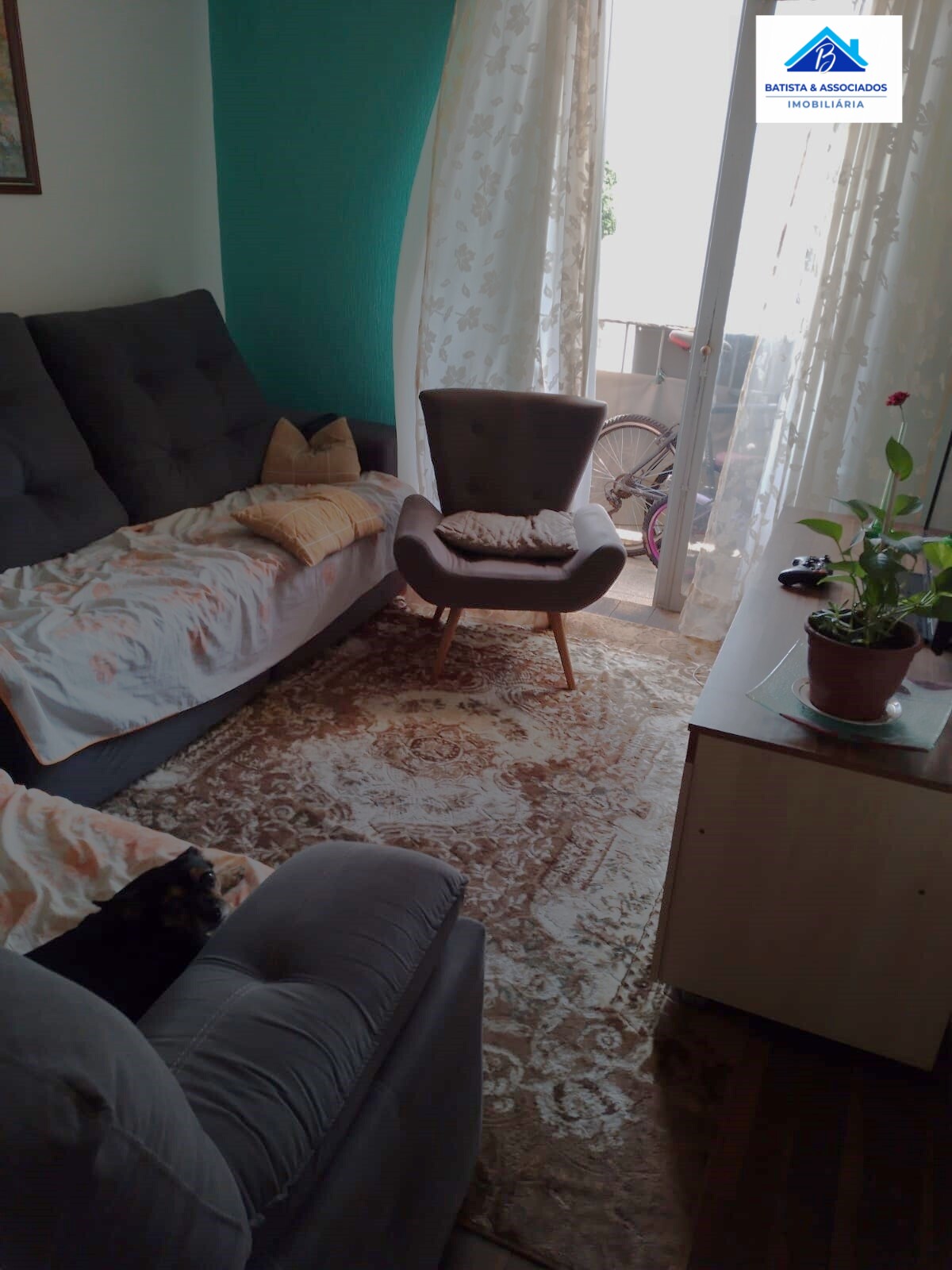 Apartamento à venda com 2 quartos, 60m² - Foto 1