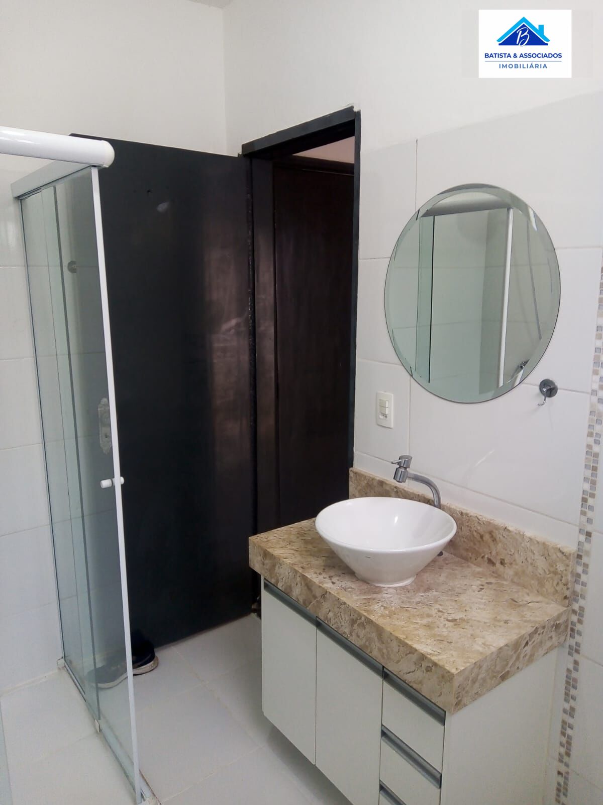 Casa para alugar com 3 quartos, 130m² - Foto 14