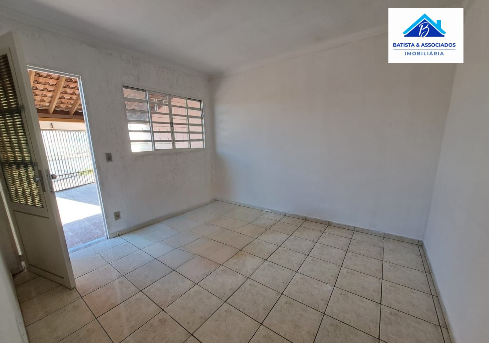 Casa à venda com 4 quartos, 219m² - Foto 15