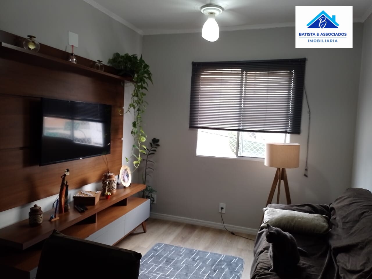 Apartamento à venda com 2 quartos, 68m² - Foto 1